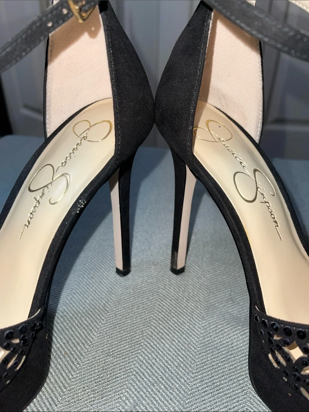 Jessica Simpson Soraia 2 black platform heels sandals